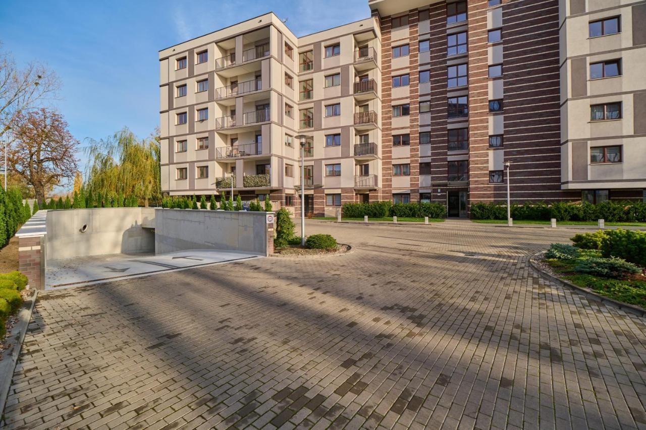 Apartment Wroclaw Krakowska With Balcony And Free Garage By Noclegi Renters Exteriér fotografie