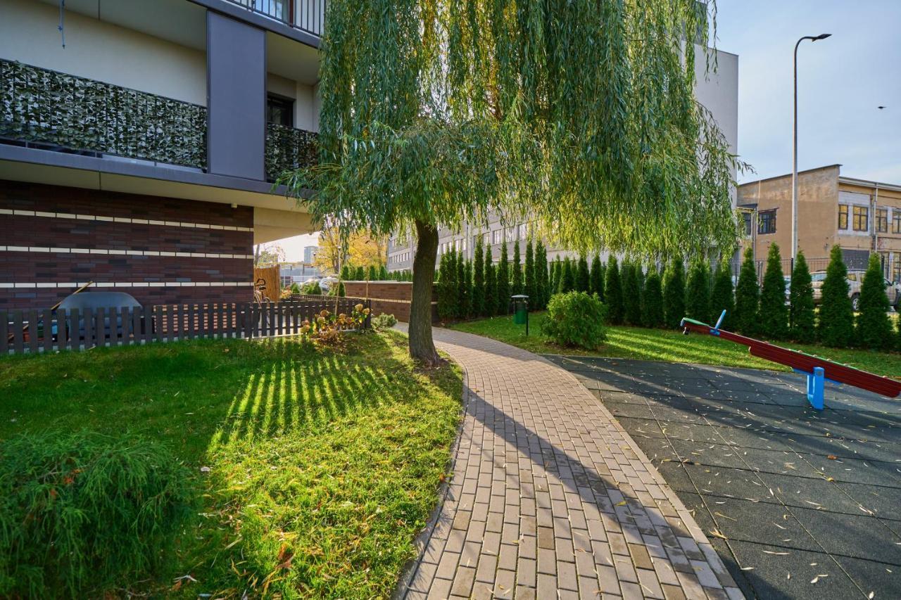 Apartment Wroclaw Krakowska With Balcony And Free Garage By Noclegi Renters Exteriér fotografie